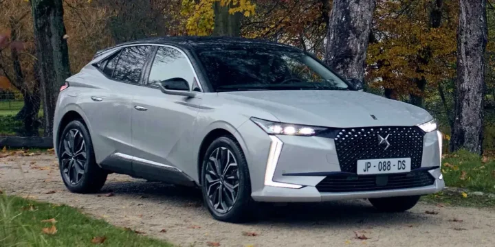 2024 DS 4 HYBRID 136 eDCT