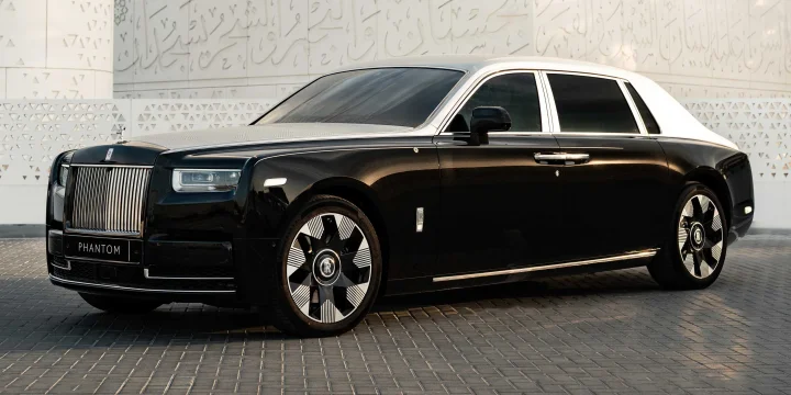 2023 Rolls-Royce Phantom Extended