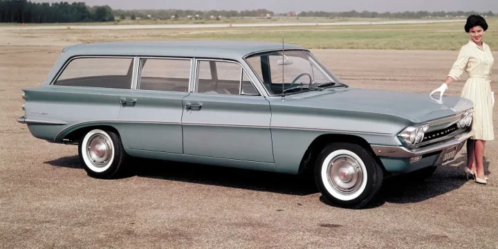 1961 Oldsmobile F-85