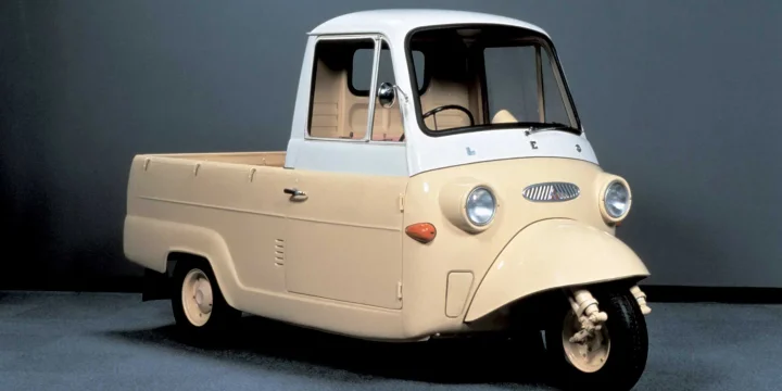 1959 Mitsubishi Leo LT10