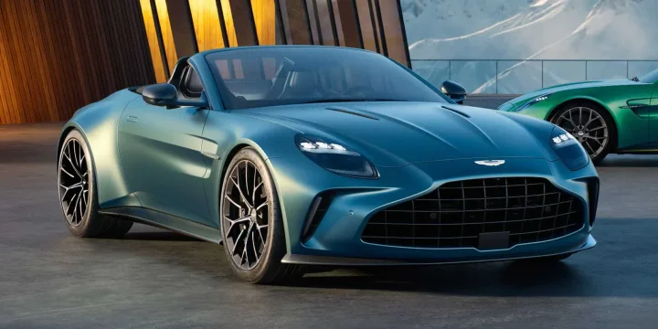 2025 Aston Martin Vantage 4.0 V8 Automatic, 8-speed