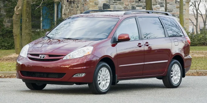 2007 Toyota Sienna generation XL20