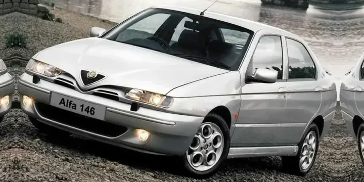 1998 Alfa Romeo 146 ti Manual, 5-speed
