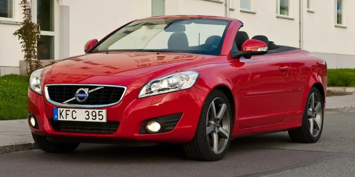 2010 Volvo C70 T5