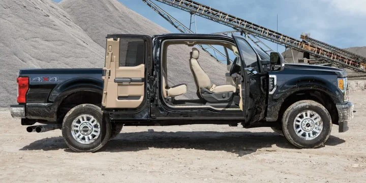 2018 Ford Super Duty 6.7 V8 Power Stroke 4x4 TorqShift, 6-speed