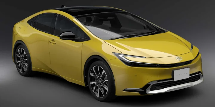2023 Toyota Prius PHEV