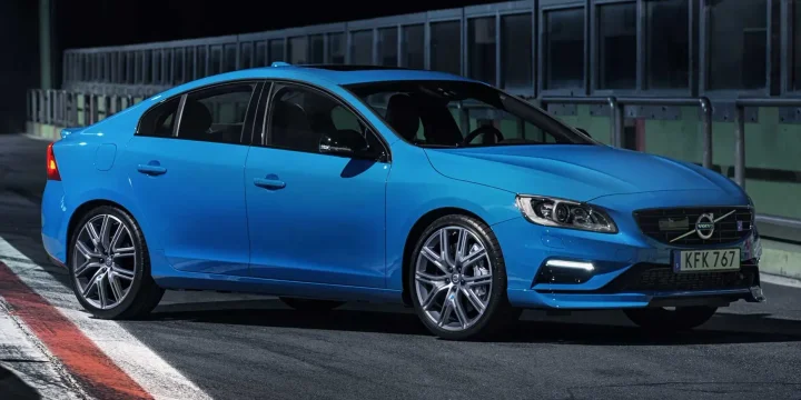 2017 Volvo Concept Polestar T6 Geartronic