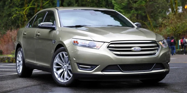 2013 Ford Taurus 3.5 V6 Ti-VCT FFV AWD SelectShift, 6-speed