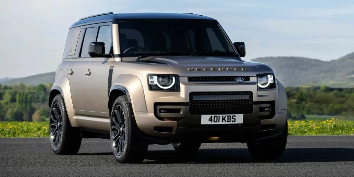 2025 Land Rover Defender Octa