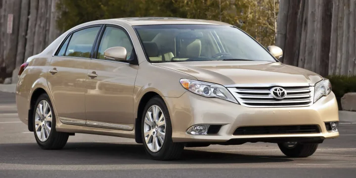 2011 Toyota Avalon generation GSX30 2nd Facelift