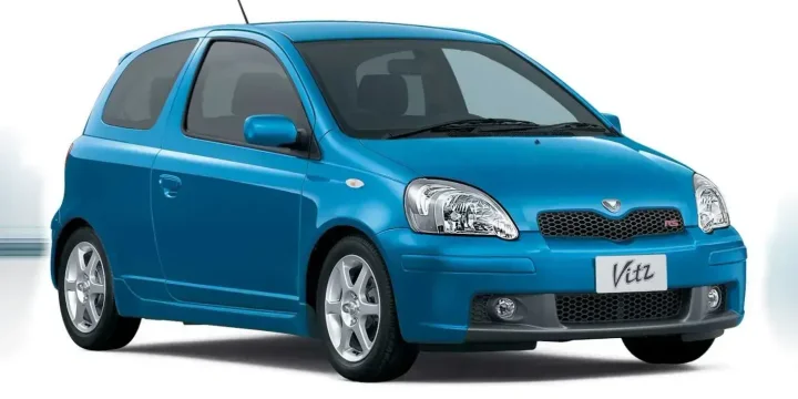 2001 Toyota Vitz RS 3-door