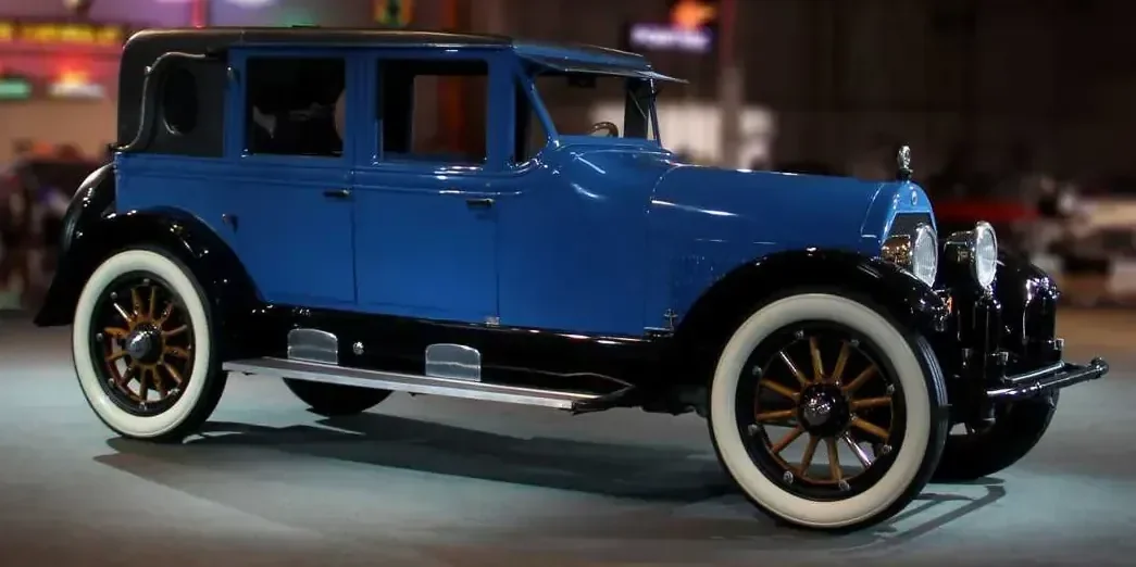 1920 Cadillac Type 51 Sedan 5.2 V8 Manual, 3-speed