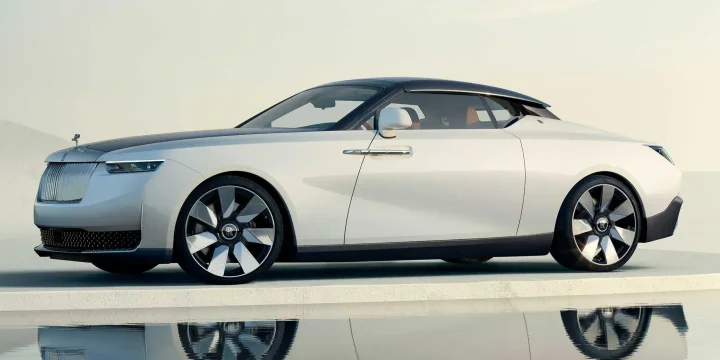 2023 Rolls-Royce Droptail