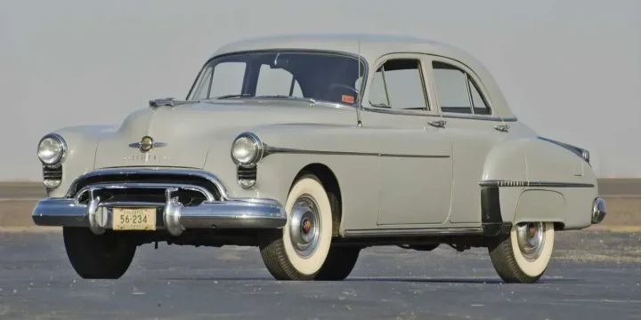 1950 Oldsmobile 88 Futuramic 88 4-door Sedan
