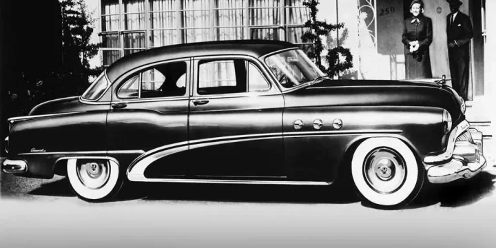 1951 Buick Special Tourback Sedan 4.3 Manual, 3-speed