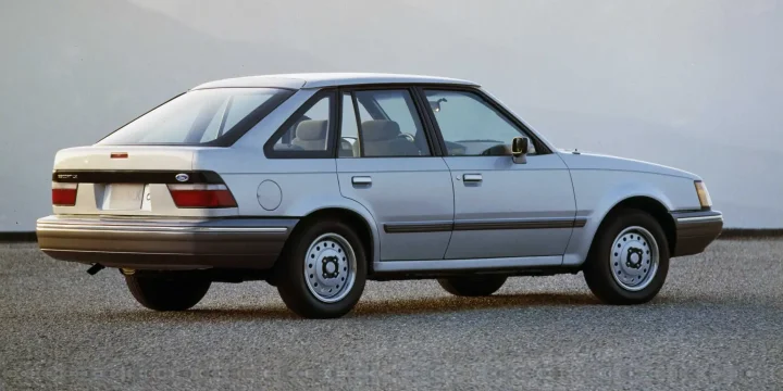 1987 Ford Escort (NA) Escort 4-door (NA) 1.9 CFI