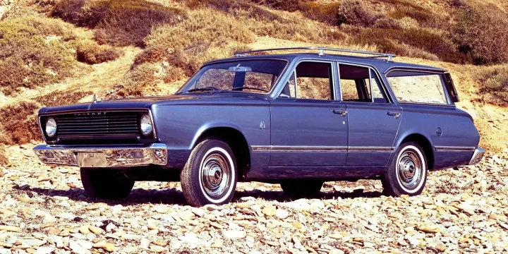 1966 Chrysler Valiant Safari 4.5 V8 TorqueFlite, 3-speed