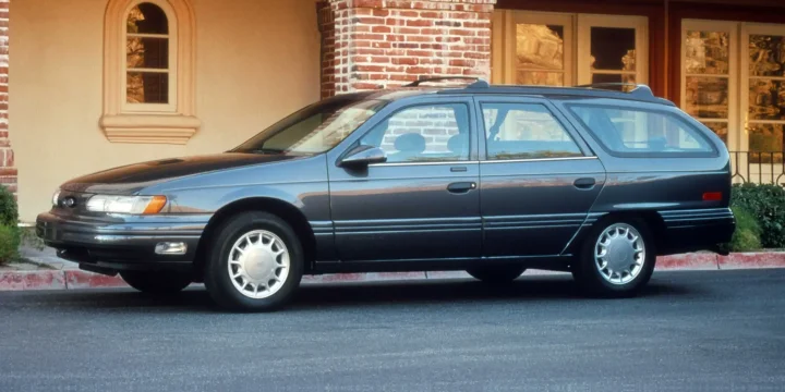 1992 Ford Taurus 3.8 V6 Automatic, 4-speed