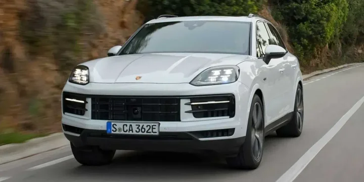 2024 Porsche Cayenne S E-Hybrid
