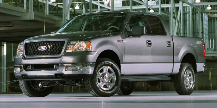 2004 Ford F-Series 5.4 V8 SEFI 3V 4x4 Automatic, 4-speed