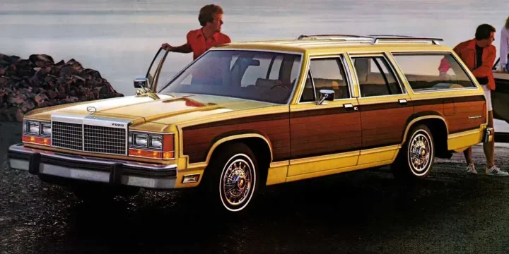1981 Ford LTD 5.0 V8 Automatic, 4-speed