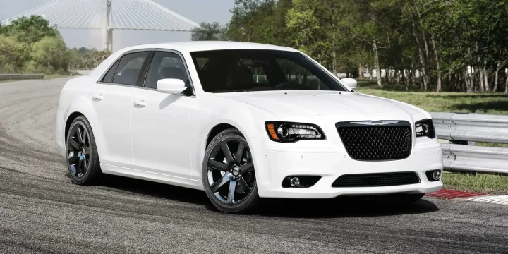2012 Chrysler 300C SRT-8 Automatic, 5-speed