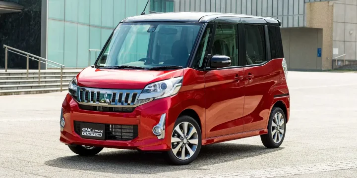 2014 Mitsubishi eK Space generation B11A