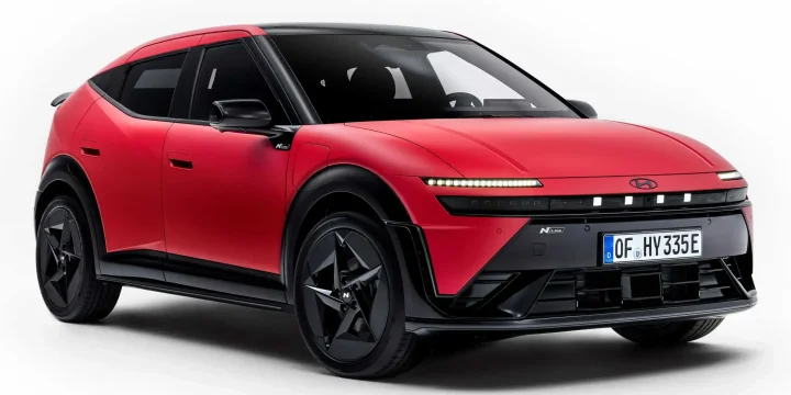 2026 Hyundai Ioniq 3 Standard Range 42.2 kWh