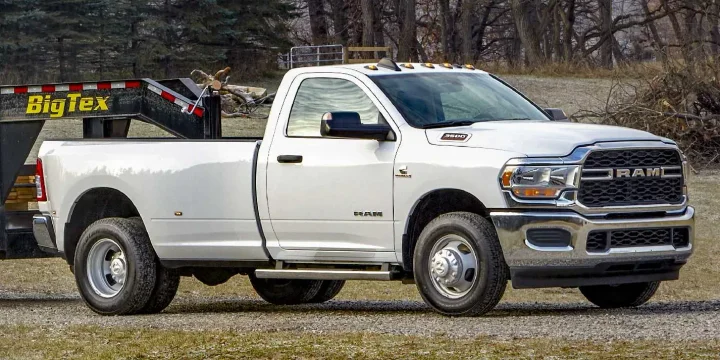 2013 Ram HD 3500 Cab Chassis