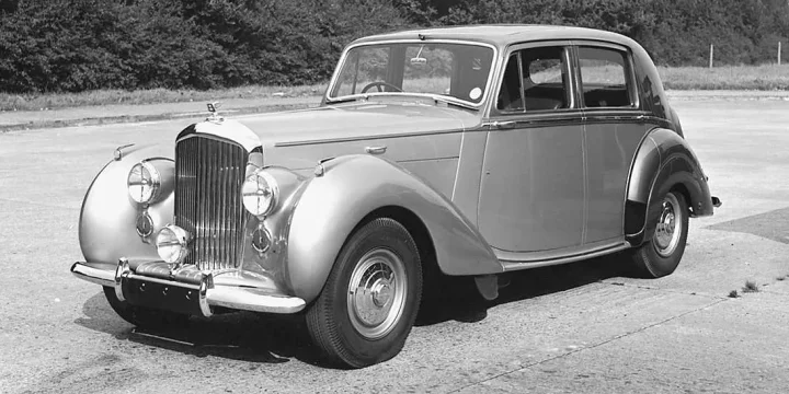 1946 Bentley Mark VI 4.3 Manual, 4-speed