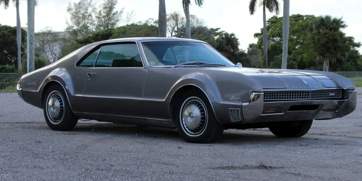 1967 Oldsmobile Toronado