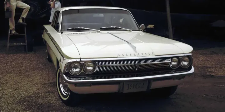 1962 Oldsmobile F-85 Club Coupé