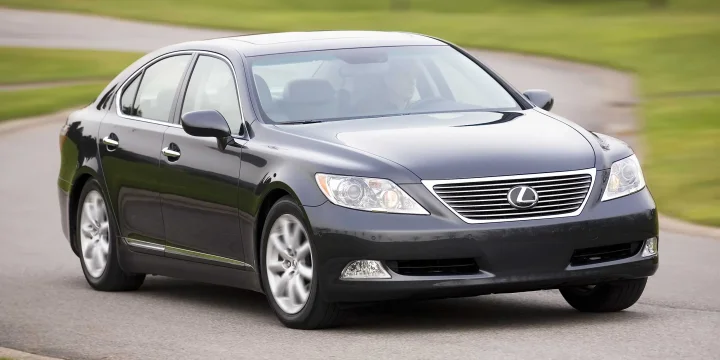 2007 Lexus Concept 460 L