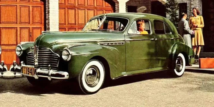 1941 Buick Roadmaster Touring Sedan 5.2 Manual