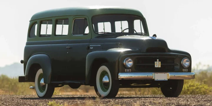 1953 International Harvester Travelall 3.6 Manual, 3-speed