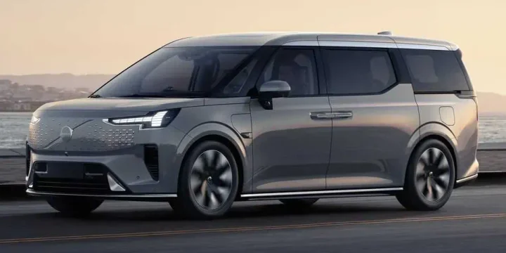 2024 Volvo EM90 116 kWh Single Speed