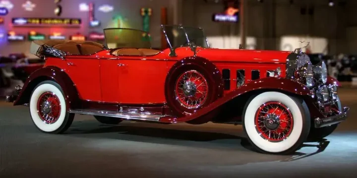 1930 Cadillac V16 452 Touring 7.4 V16 Manual, 3-speed