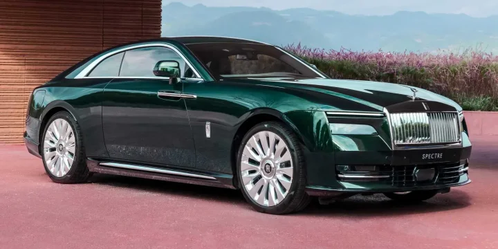 2024 Rolls-Royce Spectre 120 kWh AWD Single Speed