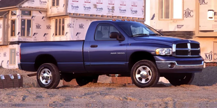 2002 Dodge Ram 5.9 V8 EFI 4x4 Automatic, 5-speed