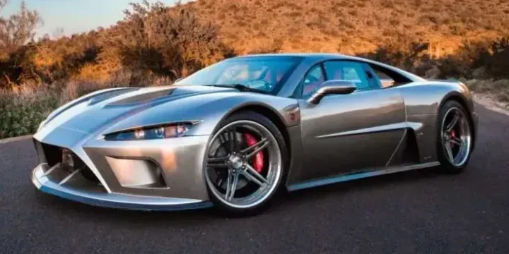 2013 Falcon F7