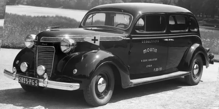 1937 Chrysler Royal 3.7 Manual