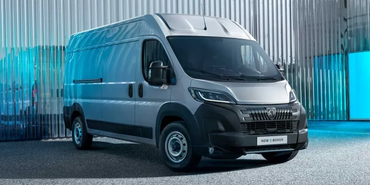 2024 Peugeot Boxer e-Boxer Single Speed