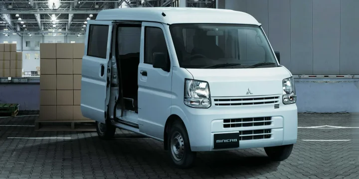 2015 Mitsubishi Minicab