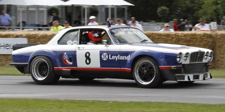 1975 Jaguar XJ5.3 V12 Automatic, 3-speed