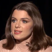 Julia Fox