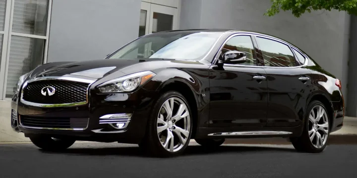 2015 Infiniti Q705.6 V8 Automatic, 7-speed