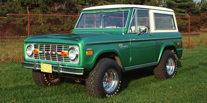 1969 Ford Bronco 5.0 V8 4x4 Manual, 3-speed