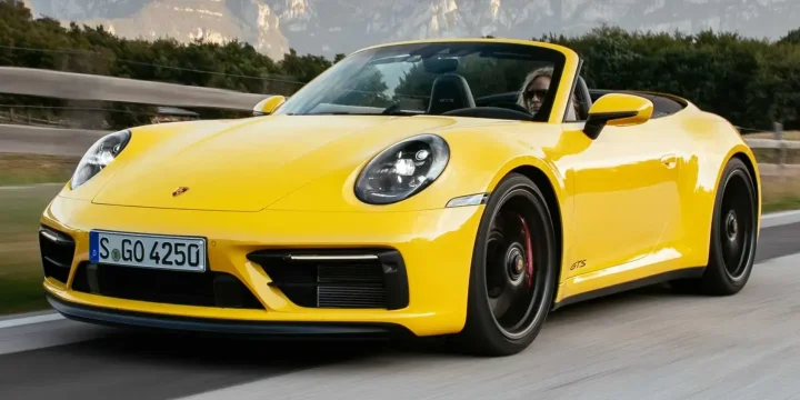 2021 Porsche 911 Carrera GTS Cabriolet