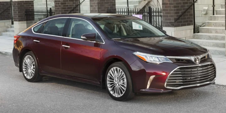 2016 Toyota Avalon generation XX40 Facelift