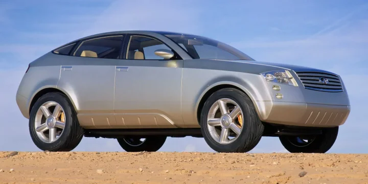 2001 Infiniti Concept 4.5 V8 Automatic